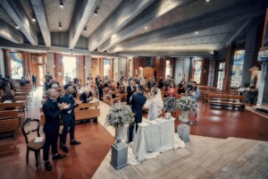 Sorrisi e amore tra Diego e Francesca nel giorno più importante