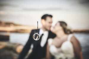 Sorrisi e amore tra Gianluca e Mariagrazia nel giorno più importante