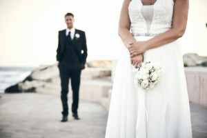 Sorrisi e amore tra Gianluca e Mariagrazia nel giorno più importante