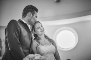 Sorrisi e amore tra Lorena e Luca nel giorno più importante