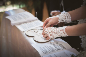 Sorrisi e amore tra Marco e Mariateresa nel giorno più importante