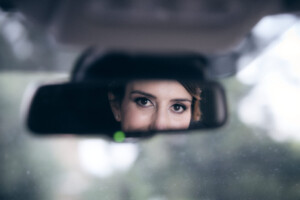 Sorrisi e amore tra Serena e Simone nel giorno più importante